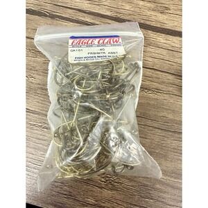 Eagle Claw CA101 Freshwater Assorted Fish Hooks Made in USA Finish 100 Count